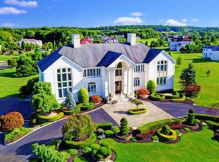 306 Bayview Dr, Morganville, NJ 07751