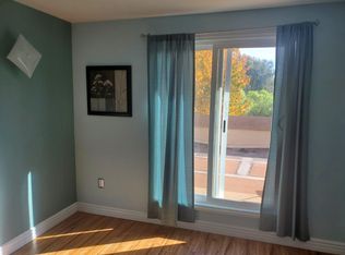 15972 Turtleback Rd, San Diego, CA 92127