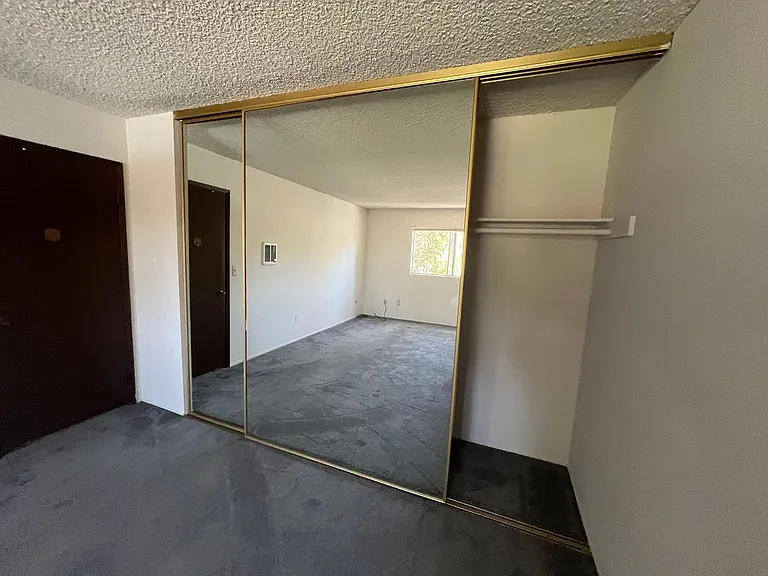 7987 Camino Huerta — Photo 20