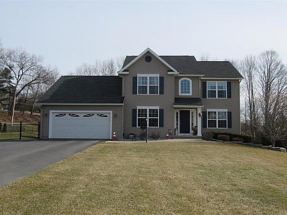 2nd image of 3 Berry Patch Dr
