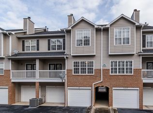 1010 Vinings Forest Ln SE, Smyrna, GA 30080