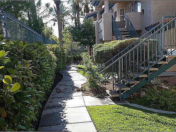 3rd image of 8410 Eldora Ave Unit 1007