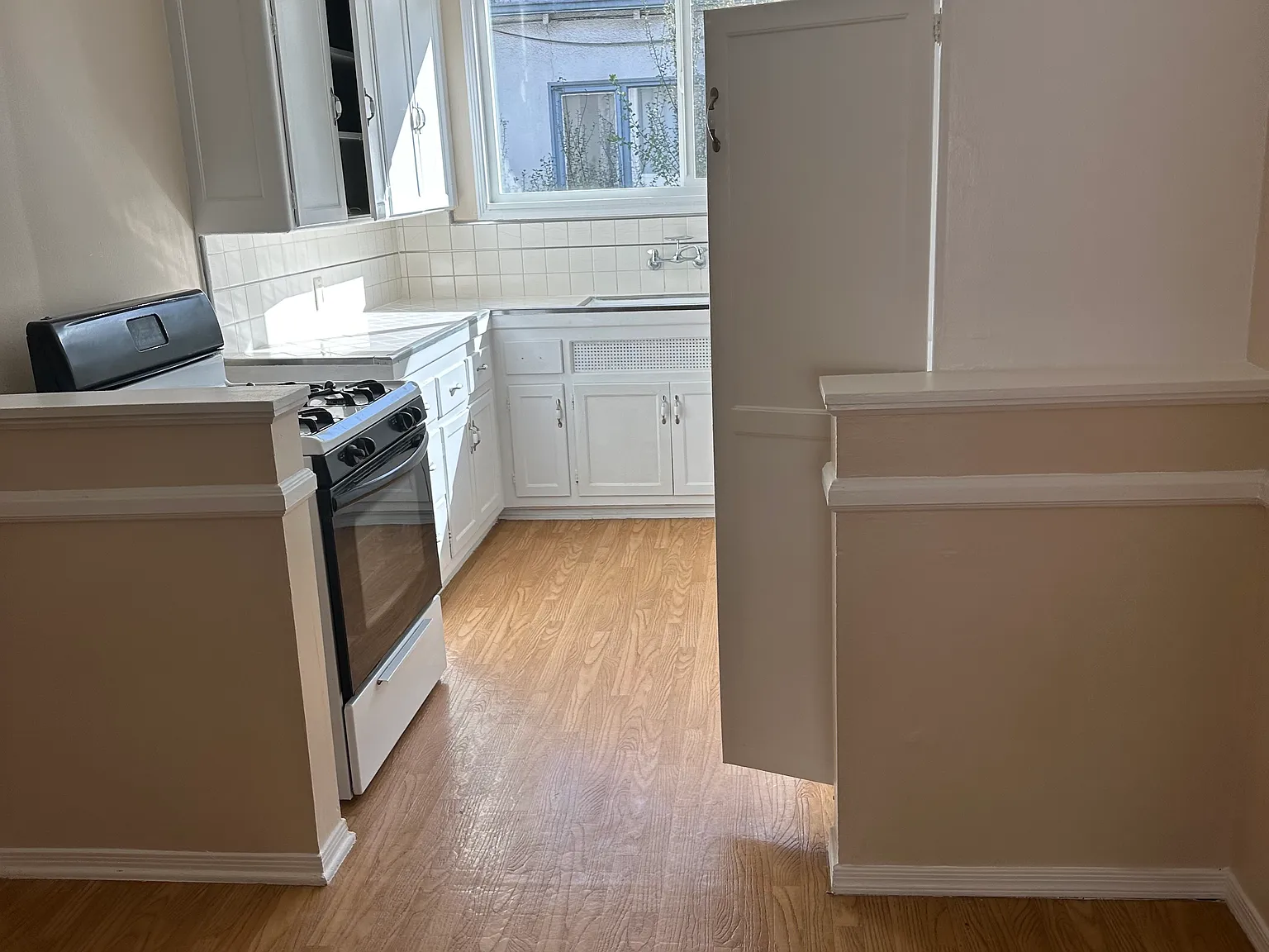 2 bed, 1600 sqft, $2,895 — Photo 1