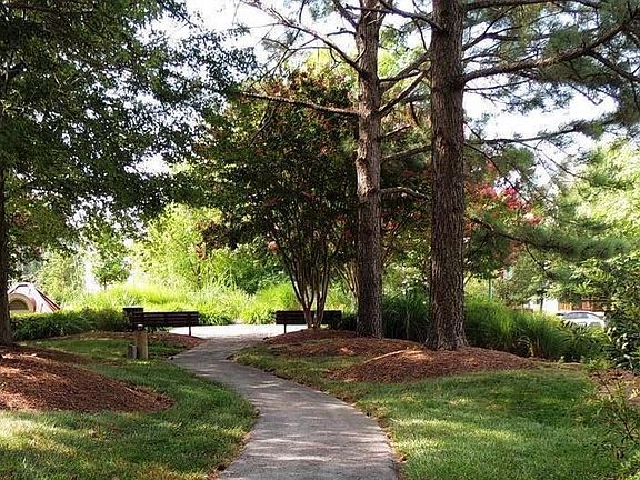3rd image of 323 Driftwood Ln #323