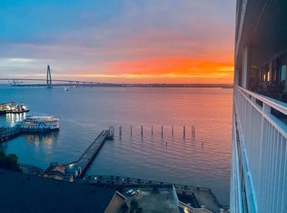 330 Concord St APT 11D, Charleston, SC 29401