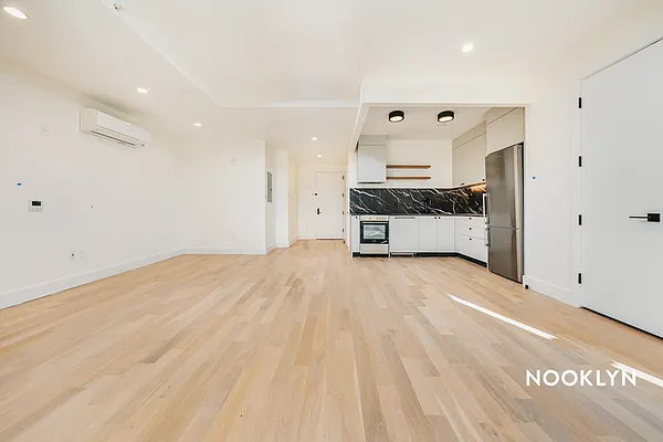 Rented by Nooklyn NYC LLC | media 2