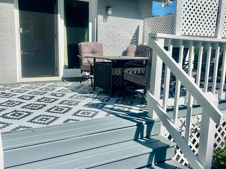 707 Saint Catherine Ct — Photo 21