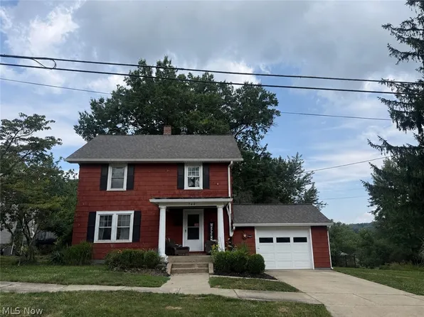 744 Franklin Rd NE, Massillon, OH 44646