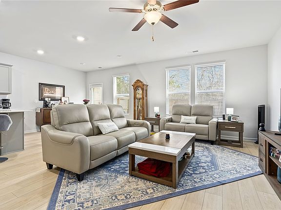 3rd image of 3383 Alana Ct