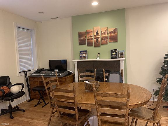 5th image of 2141 N Bissell St