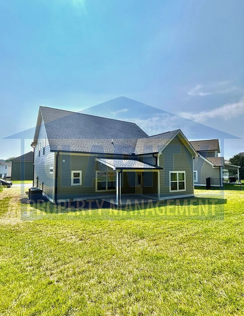 Building Photo - 5062 Solar Ln NW