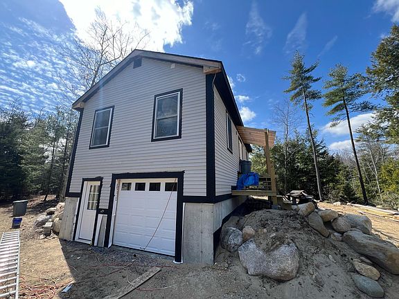 3rd image of 131 Wilfred Drive