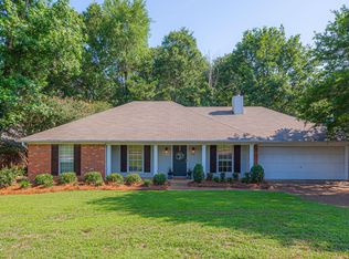 1024 N Azalea Dr, Madison, MS 39110