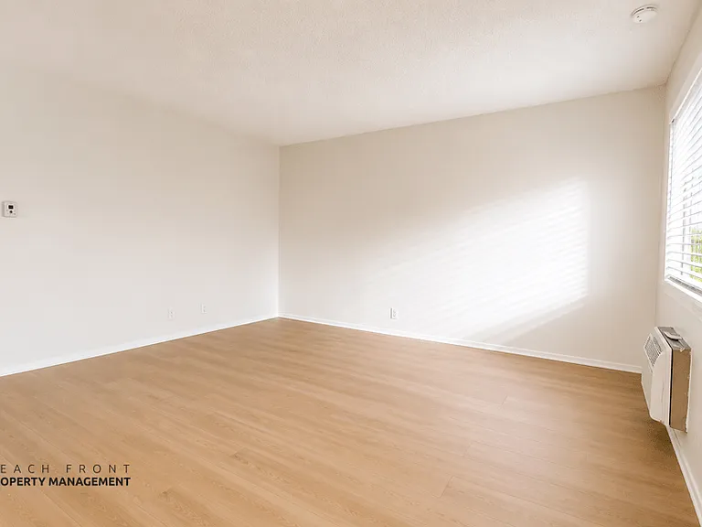 360 E Erna Ave — Photo 7