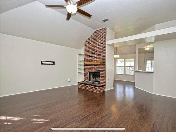 5th image of 1300 Somerset Dr
