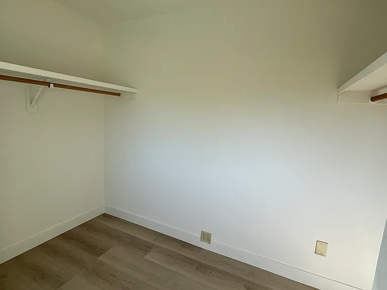 13048 Apollo Way — Photo 10