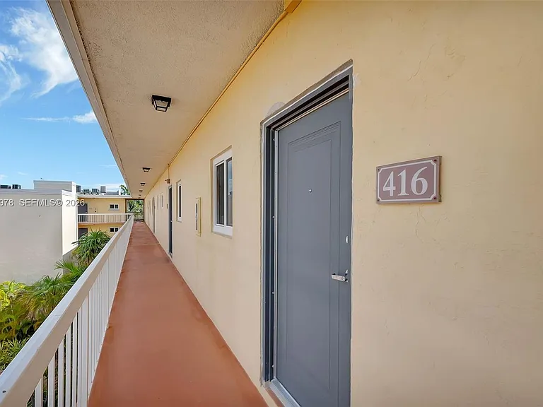 7701 Camino Real #A-416 — Photo 10