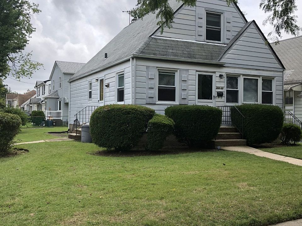 1st image of 26520 79th Ave