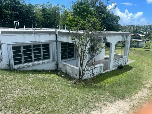 225 Tropic Bird St, Christiansted, VI 00820