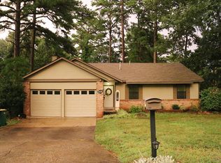 609 Timber Hill Dr, Little Rock, AR 72211