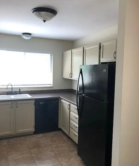 3465 Lochwood Dr #H36 — Photo 4