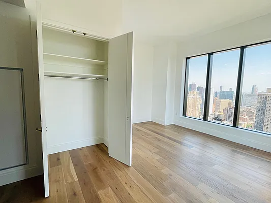 Rented by Starts New York Realty LLC | media 6