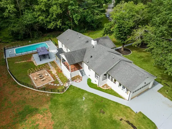 1141 Cleavemark Dr, Clarkston, GA 30021