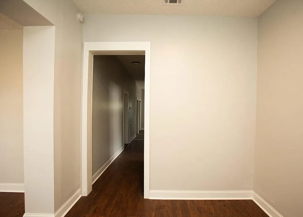3 bed, 1.5 bath, 1354 sqft, $1,250 — Photo 2
