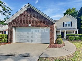 6 Mystique Falls Ct, Simpsonville, SC 29681