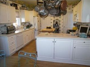 219 Cypress Knoll Dr, Sewickley, PA 15143