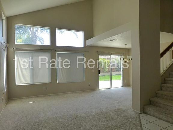 3rd image of 25741 Calle Agua
