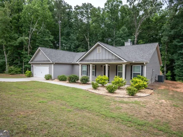 41 Southwood Dr, Danielsville, GA 30633