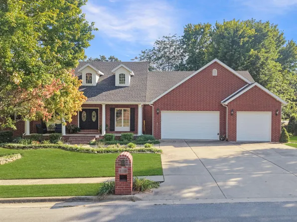 4200 Oak Haven Drive, Nixa, MO 65714