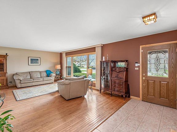4th image of 2306 E Michael Manor Ln