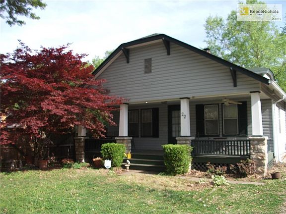 FRONT PORCH FOR YOUR ENJOYMENT