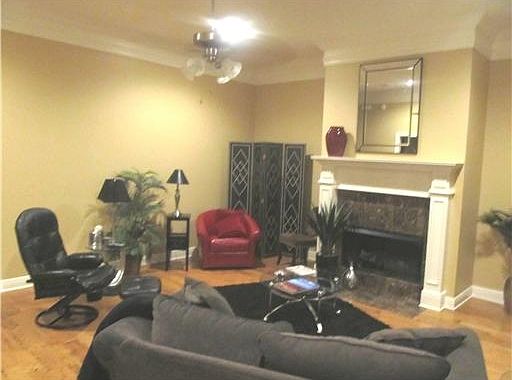 3rd image of 400 Ansley Blvd APT D