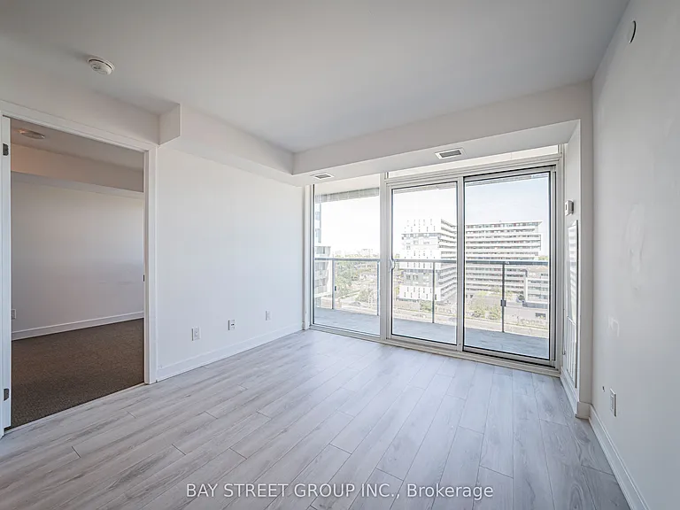 160 Flemington Rd #1020 — Photo 27