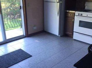 1513 Maple Rd, Amherst, NY 14221