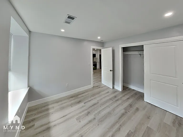 1395A Newcomb Ave — Photo 7