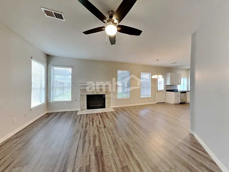 18007 Oakloch Ct — Photo 5