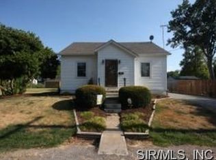 218 W George St, Mascoutah, IL