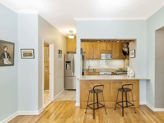 2nd image of 330 E 83rd St #3NO