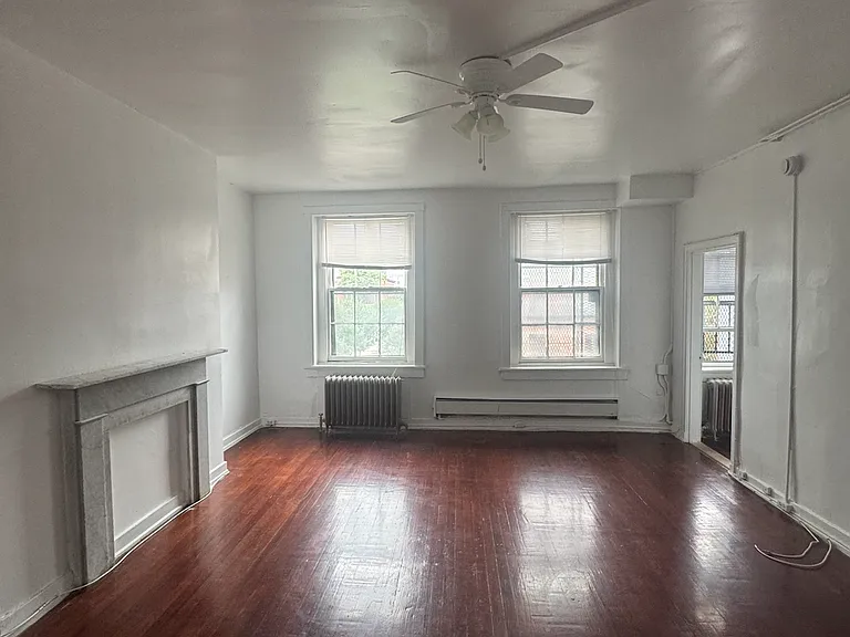 800 Cathedral St #4 — Photo 9
