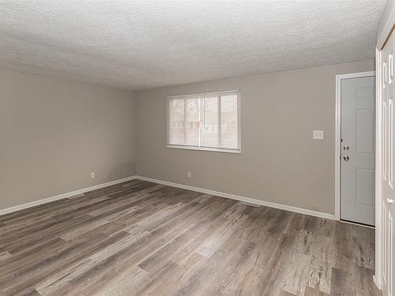 4th image of 3305 Lacy Ct