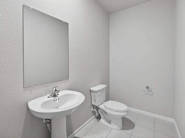 5913 Pensby Dr — Photo 35