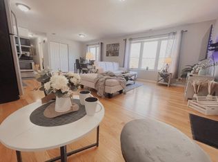3215 W Armitage Ave APT 3, Chicago, IL 60647