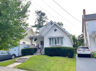 81 Hollywood Ave, Albany, NY 12208