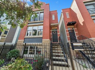 540 N Hermitage Ave, Chicago, IL 60622