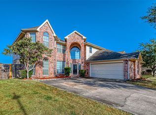 10626 Hillsdale Bridge Ln, Sugar Land, TX 77498