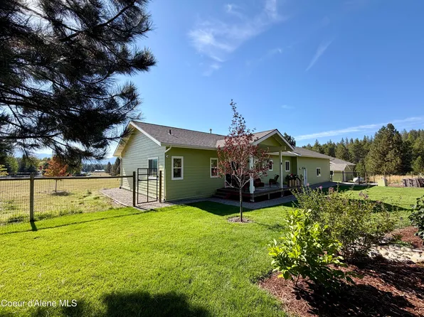 81 Meadowland Dr, Blanchard, ID 83804